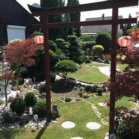 Nyaralo Japankerttel - With Japanese Garden Balatonmáriafürdő
